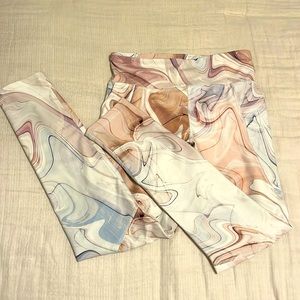 Girls marble leggings